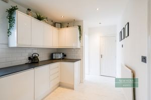 Photo 19- click for photo gallery